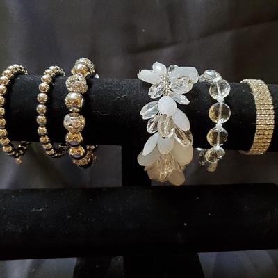 Bracelet Lot
