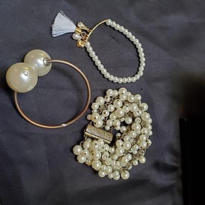 Bracelet Lot