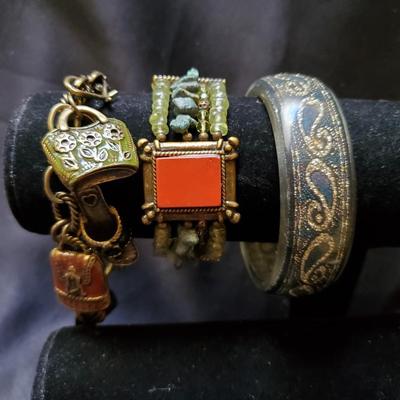 Bracelet Lot