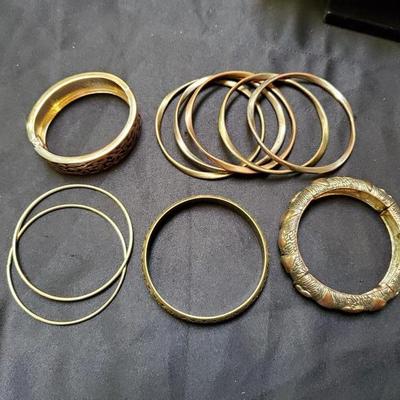 Bracelet Lot