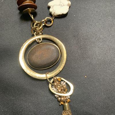 24â€ necklace with 6â€ pendant