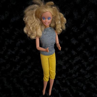 Vintage 1985 Barbie