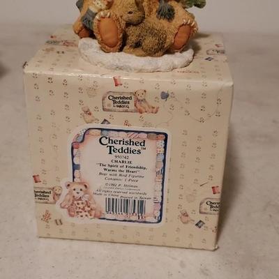 Cherished teddies