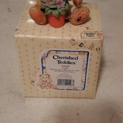 Cherished teddies