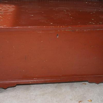EARLY 19TH CENTURY EASTERN 1830'S  RED PAINTED BLANKET CHEST