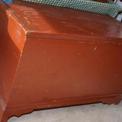 EARLY 19TH CENTURY EASTERN 1830'S  RED PAINTED BLANKET CHEST
