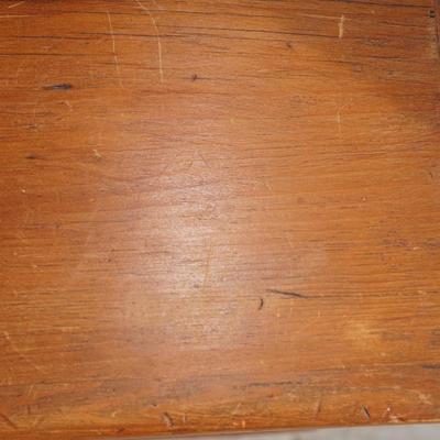 19TH CENTURY DOVETAILED PINE BLANKET CHEST ON  LEGS