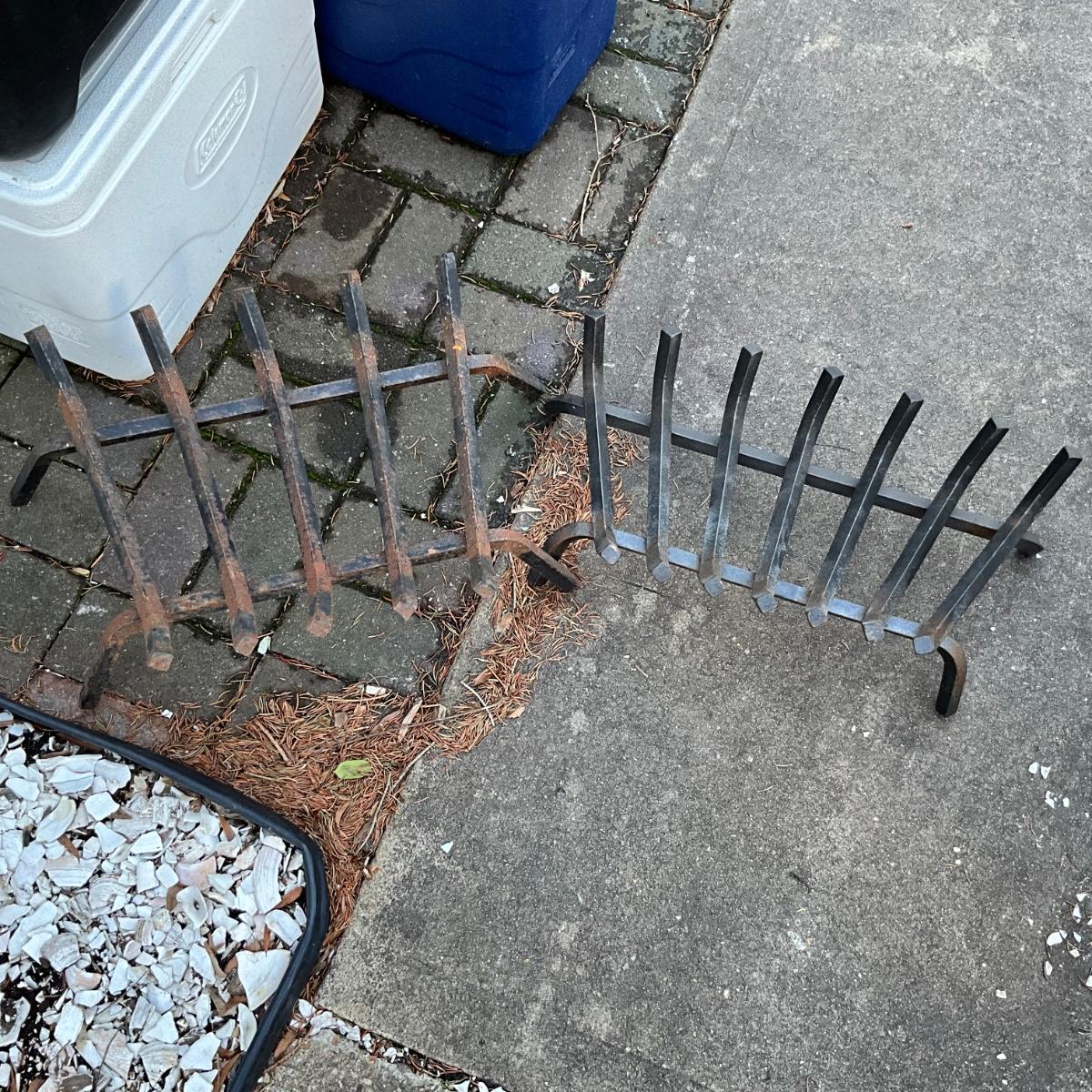 272 Two Iron Fireplace Grates