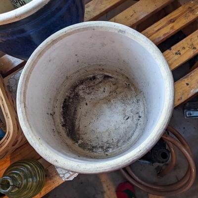 Antique 2 gallon Blue Crown Ransbottom Crock