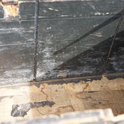 1820-1830'S HAND PAINTED WITH SCHOONER/ INITIALLED / STORAGE CHEST W/ HANDLES.