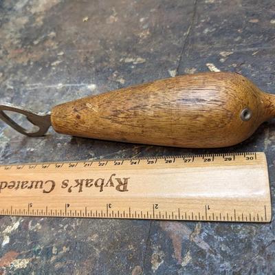 Vtg Oak Fish Bottle Opener