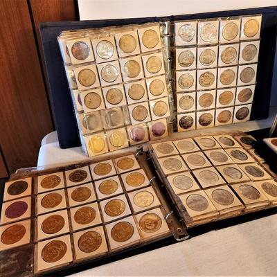 Lot #176  ATTIC FIND - 4 binders of vintage Mardi Gras Doubloons - 1 binder has bronzes