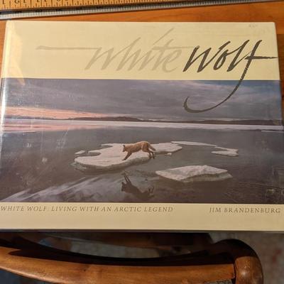 New, Sealed White Wolf Book by Jim Brandenburg 1990