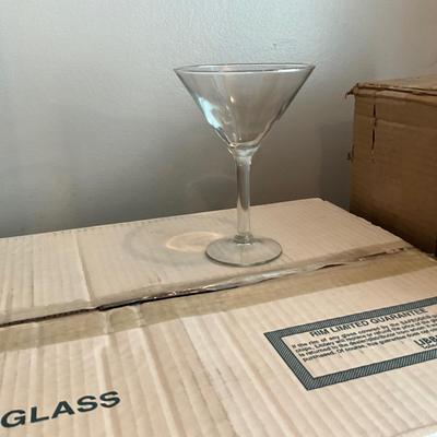 317 New In Box One Dozen of Sysco 10oz Grand Martini Glasses