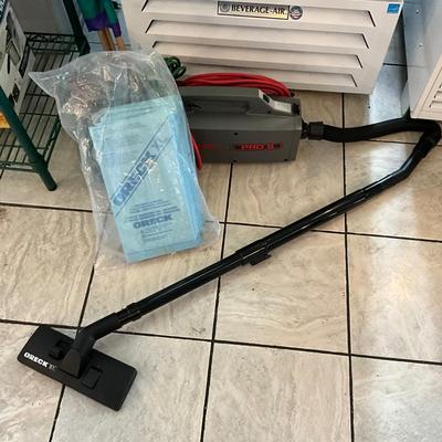 329 Oreck Pro 5 Vacuum with Bags and extension cord