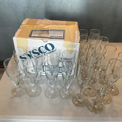 332 New in Box and Open Glass Champagne Flutes