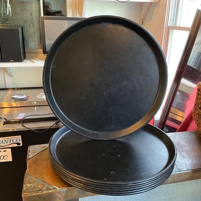 357 Lot of 8 - 14" Round Cambro Trays