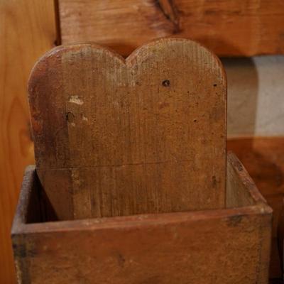 PRIMITIVE GROUPING OF HANGING WOODEN SALT BOX , HANGING CANDLE BOX , THREE BUTTER PADDLES