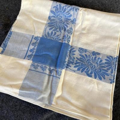 LOT 214 Damask Table Cloth Blue Floral Pattern 62x62