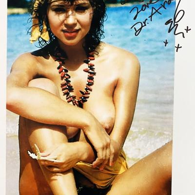 Ava Cadell signed photo