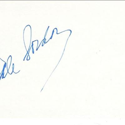Gale Gordon  signature 