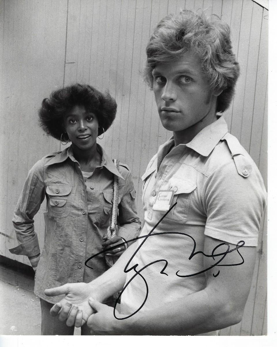 Leigh McCloskey Signed Photo