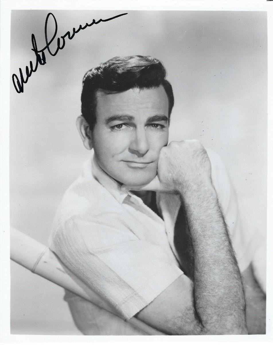 Mannix Mike Connors signed photo(07)