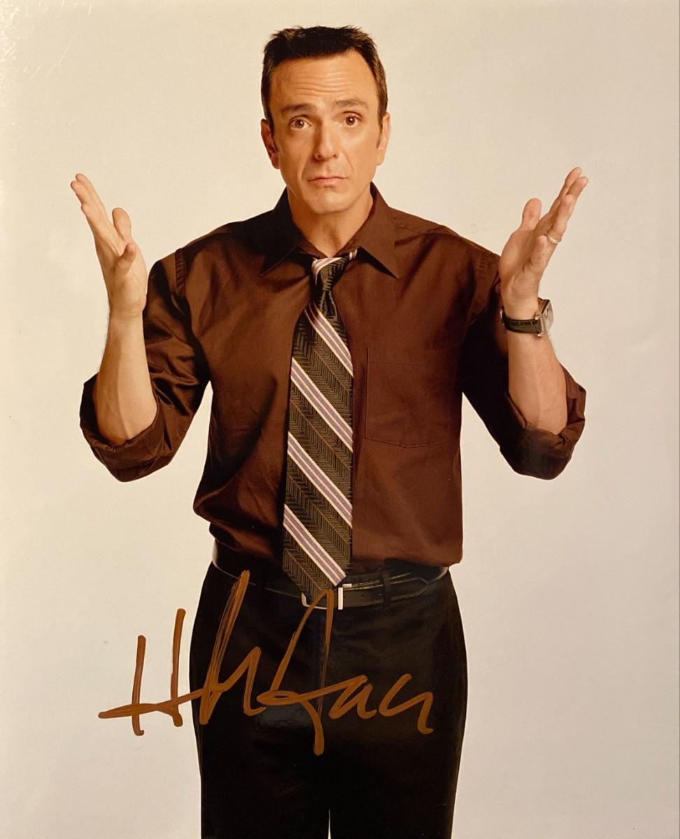 Hank Azaria signed photo | EstateSales.org