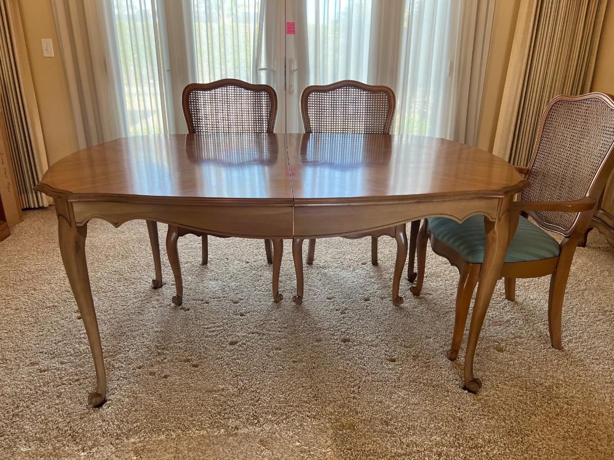 Vintage Thomasville Dining Room Set - table, chairs, china hutch 