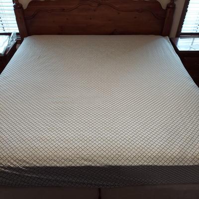 Solid Wood Link Taylor King Size Bed (B3-BBL)