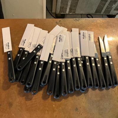 370 New HALCO Stainless Steel Blade Qty 24 Steak Knives