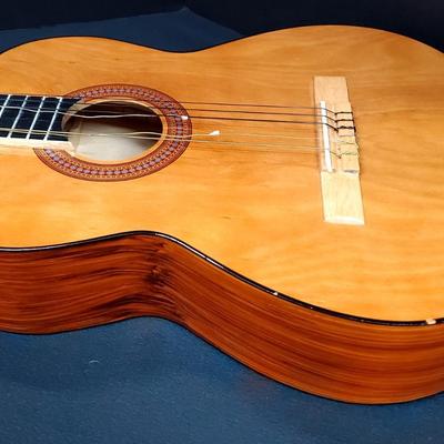 Guitarras Paracho Classic Acoustic Guitar