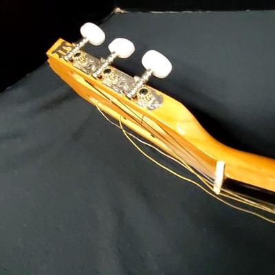 Guitarras Paracho Classic Acoustic Guitar