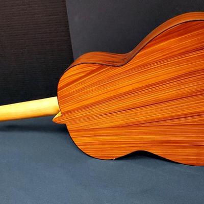 Guitarras Paracho Classic Acoustic Guitar