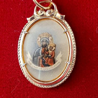 Our Lady of Chestowa   The Black Madonna Pendant