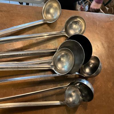 411 Lot of Commercial Ladles , Vollrath, Browne