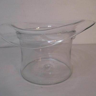Blenko Hand-Blown Glass Top Hat Vase