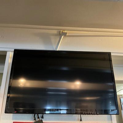 416 Insignia 27" Flatscreen TV