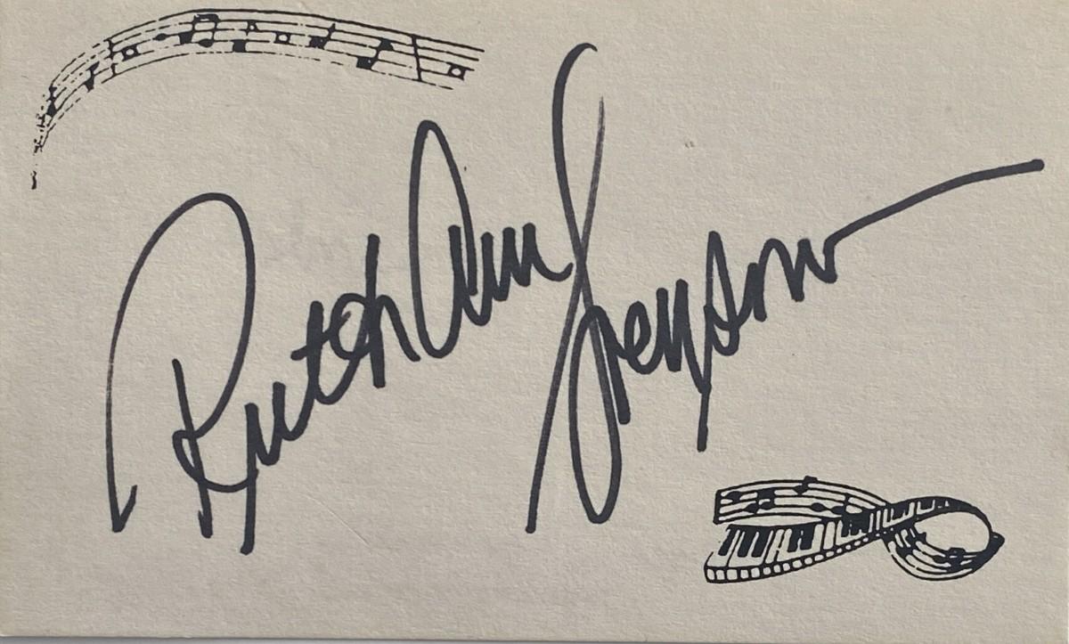 Opera singer Ruth Ann Swenson signature