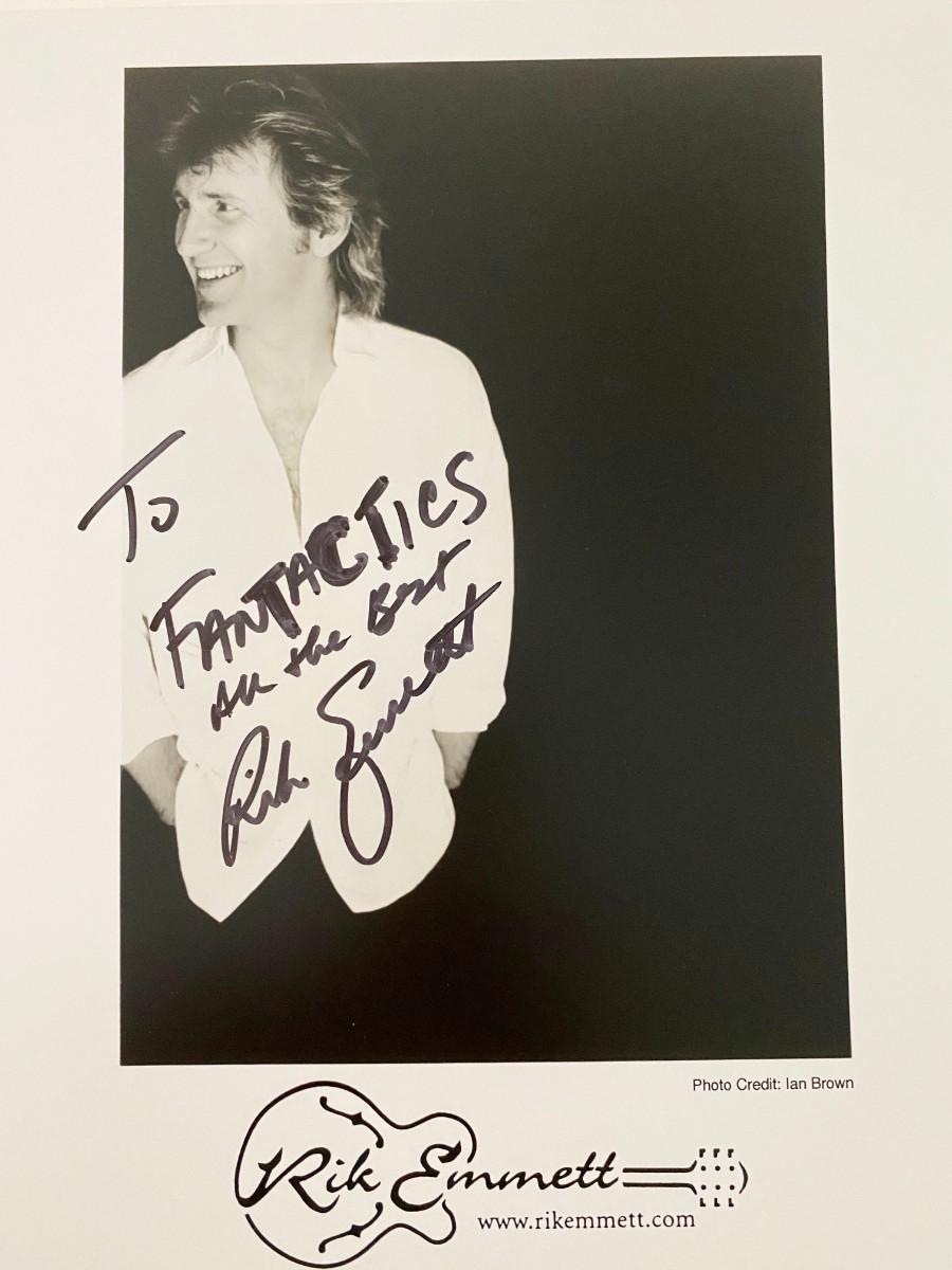 Triumph Rik Emmett signed photo