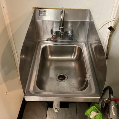 435 Sani Safe Industrial Sink