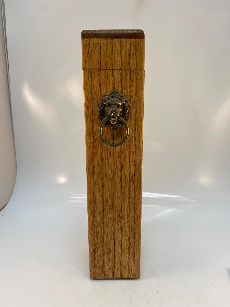 Vintage Retro Hinged Lid Wood Long Matchstick Holder Box with Lion Head
