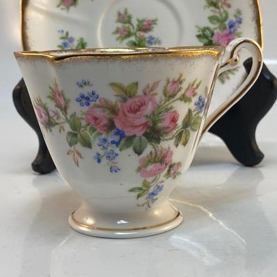 Roslyn China England Moss Rose Pink Floral Teacup and Saucer Gold Gilt Edges