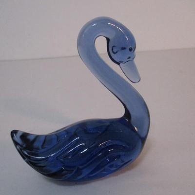 Fenton Blue Glass Swan