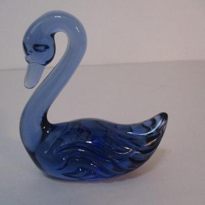 Fenton Blue Glass Swan