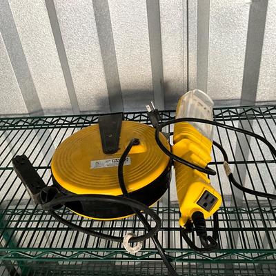 506 Bayco yellow Retractable Work Light