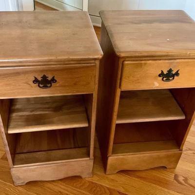 Matching Pair of Early American Nightstands End Side Table Single Drawer with Shelf - ARCADIA