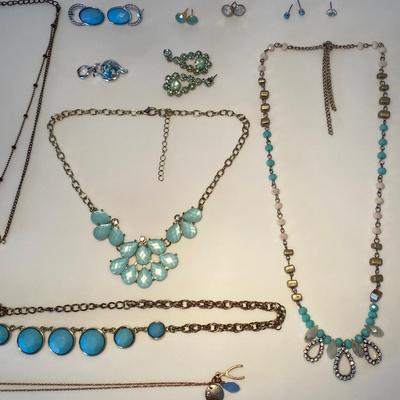 The Blue and Blue-Green Jewelry Lot