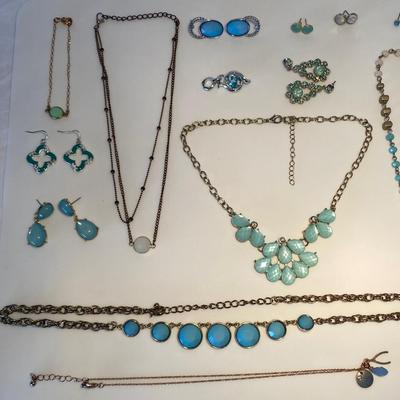 The Blue and Blue-Green Jewelry Lot