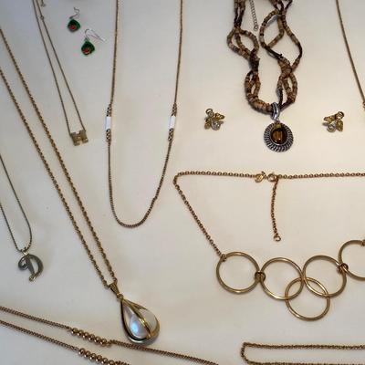 The Gold Tone Avon Jewelry Lot